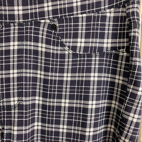Seven 7 NWT Pull On Pointe Dandy Plaid Grey Skinny Legging Medium - Picture 9 of 10